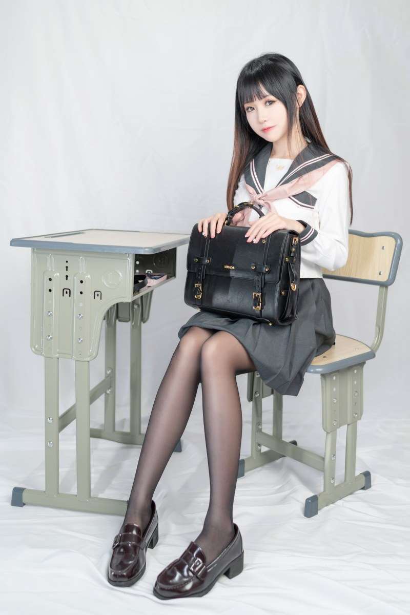 动漫博主@miko酱ww 放学后 [26P/185MB]