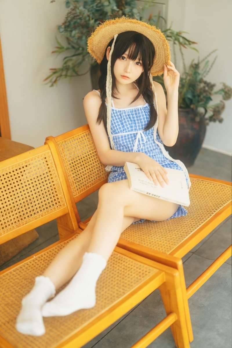 动漫博主@迷之呆梨 夏末 [69P/1.11GB]