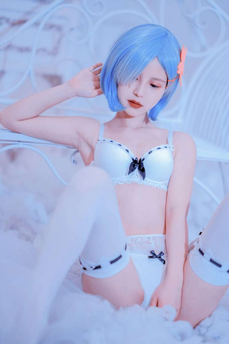 人气Coser@晕崽Zz 蕾姆 [30P/192MB]