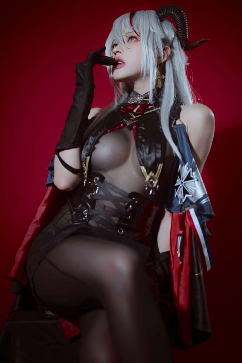 越南妹纸@PingPing Agir (Azurlane) [34P/162MB]