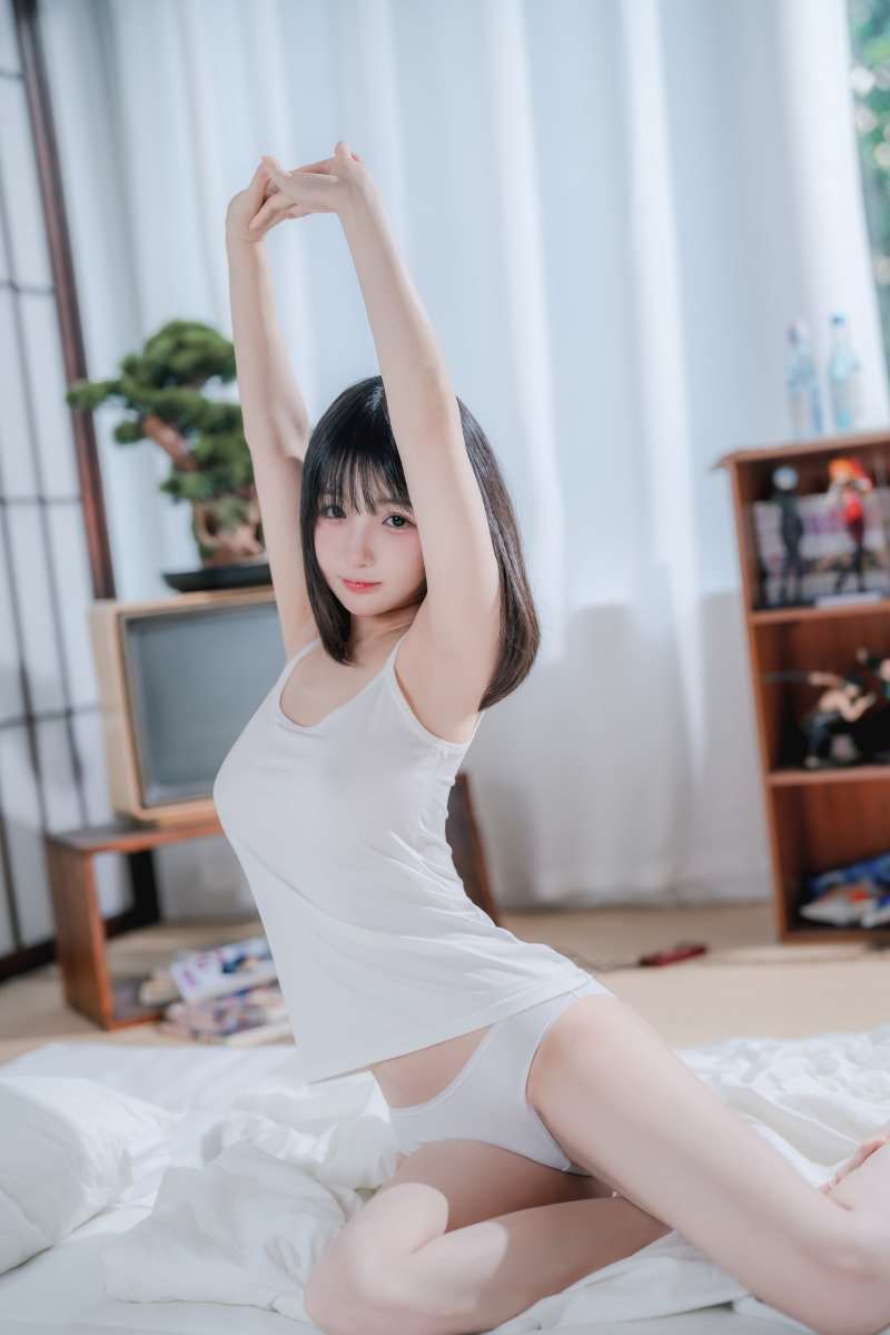 斗鱼主播@桜井宁宁 夏日情事 [62P/936MB]