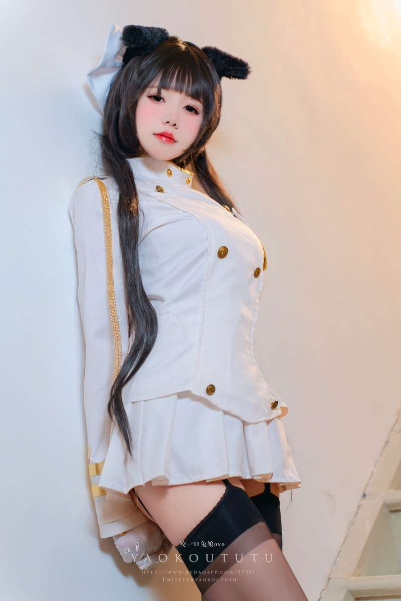 网红博主@咬一口兔娘(黏黏团子兔) 八月T3专属特典《碧蓝航线-爱宕》[49P/815MB]