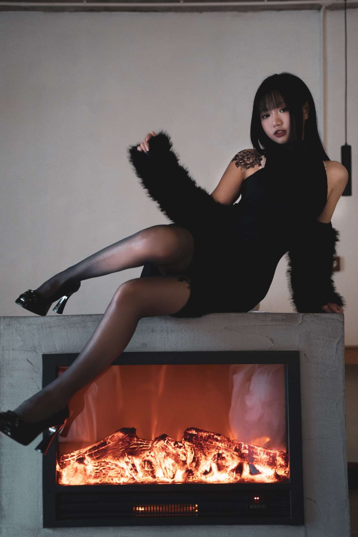 人气Coser@柒柒要乖哦 清寂 [22P/316MB]