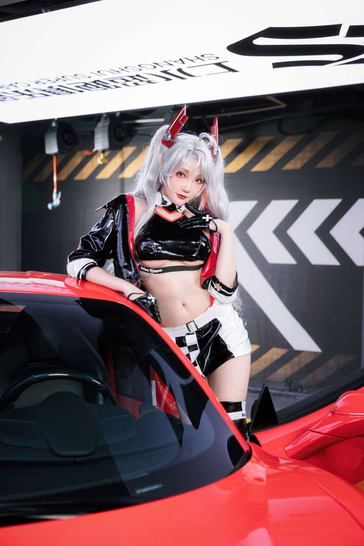 动漫Coser@Momoko葵葵&瓜希酱 -碧蓝航线 欧根&企业 赛车女郎 [58P/274MB]