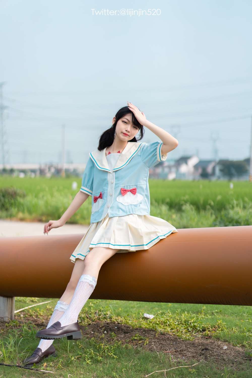 人气博主@梨瑾瑾 幼稚园 [27P/238MB]