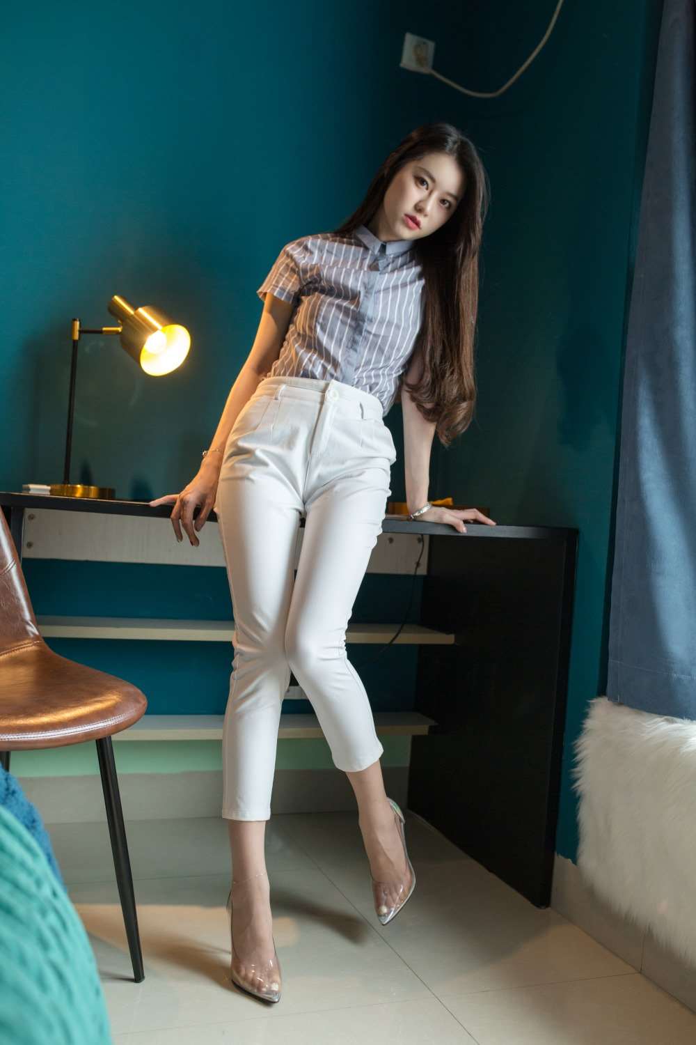 Sia不吃鱼 肉丝足尖 [136P/1.69GB]