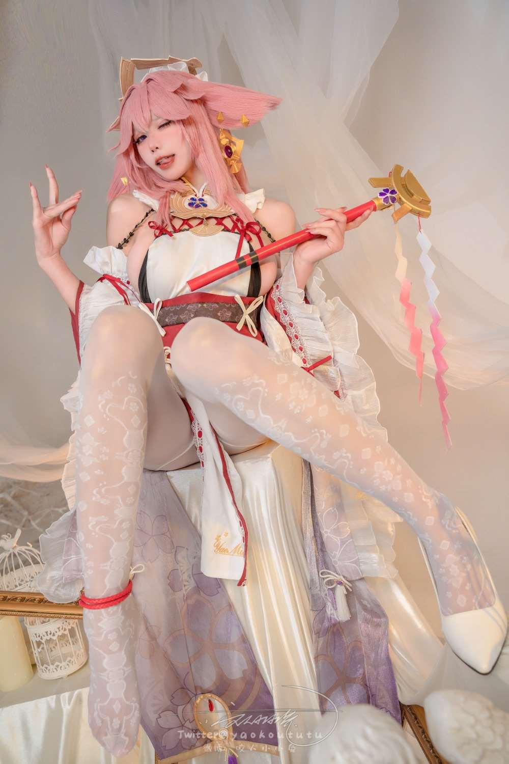 网红博主@咬一口兔娘(黏黏团子兔) 24年2月作品『春江水暖 神子贺岁』大摆锤 [84P/1V/1.20G]