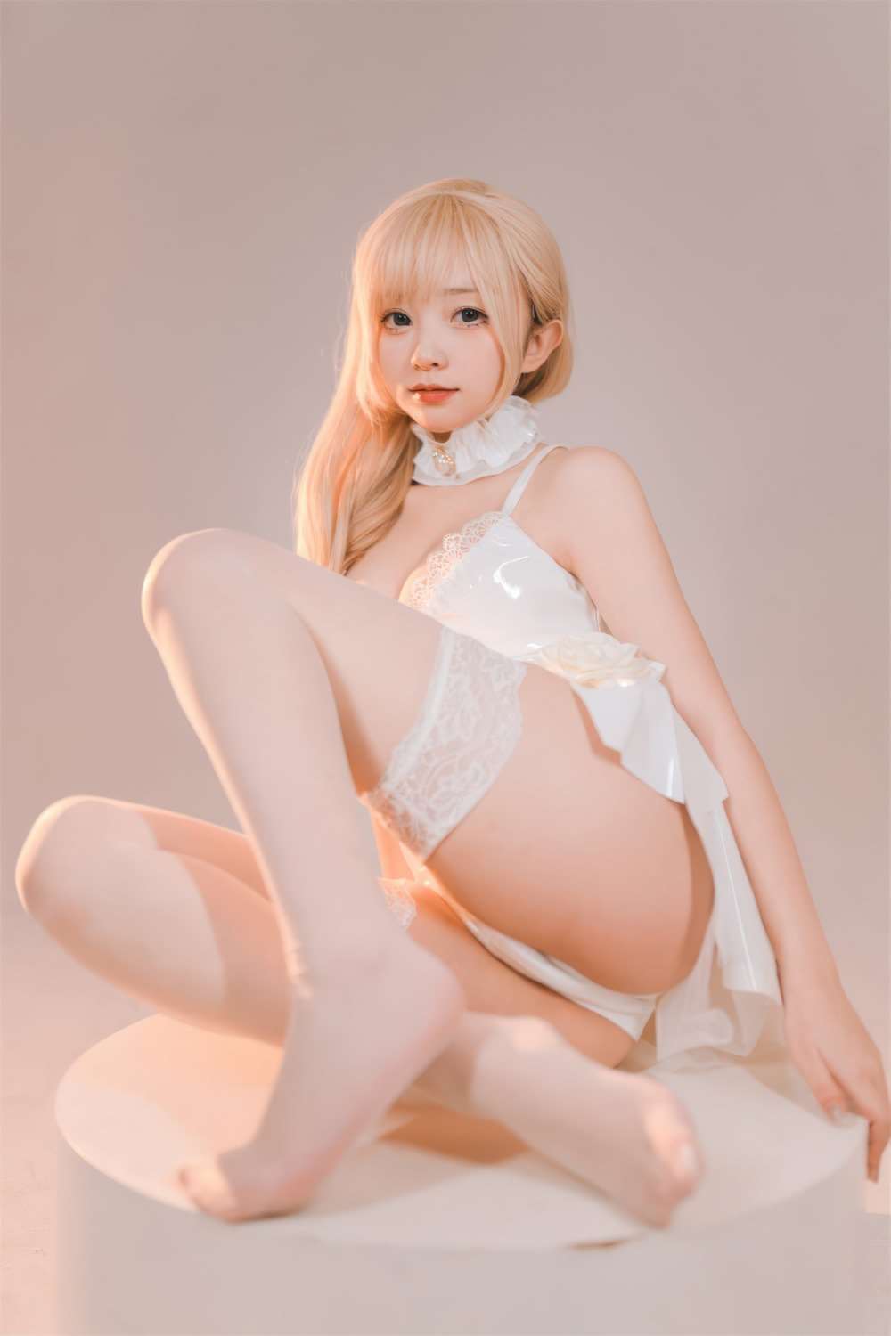 动漫博主@花铃 纯白小花嫁 [48P/174MB]