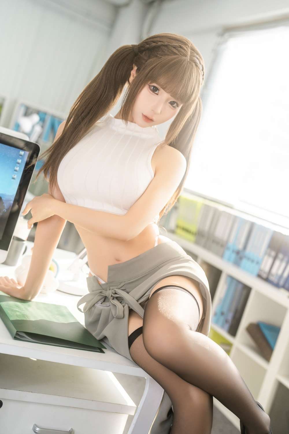知名动漫博主@蠢沫沫 T3订阅《工作时间》[98P/2.62G]