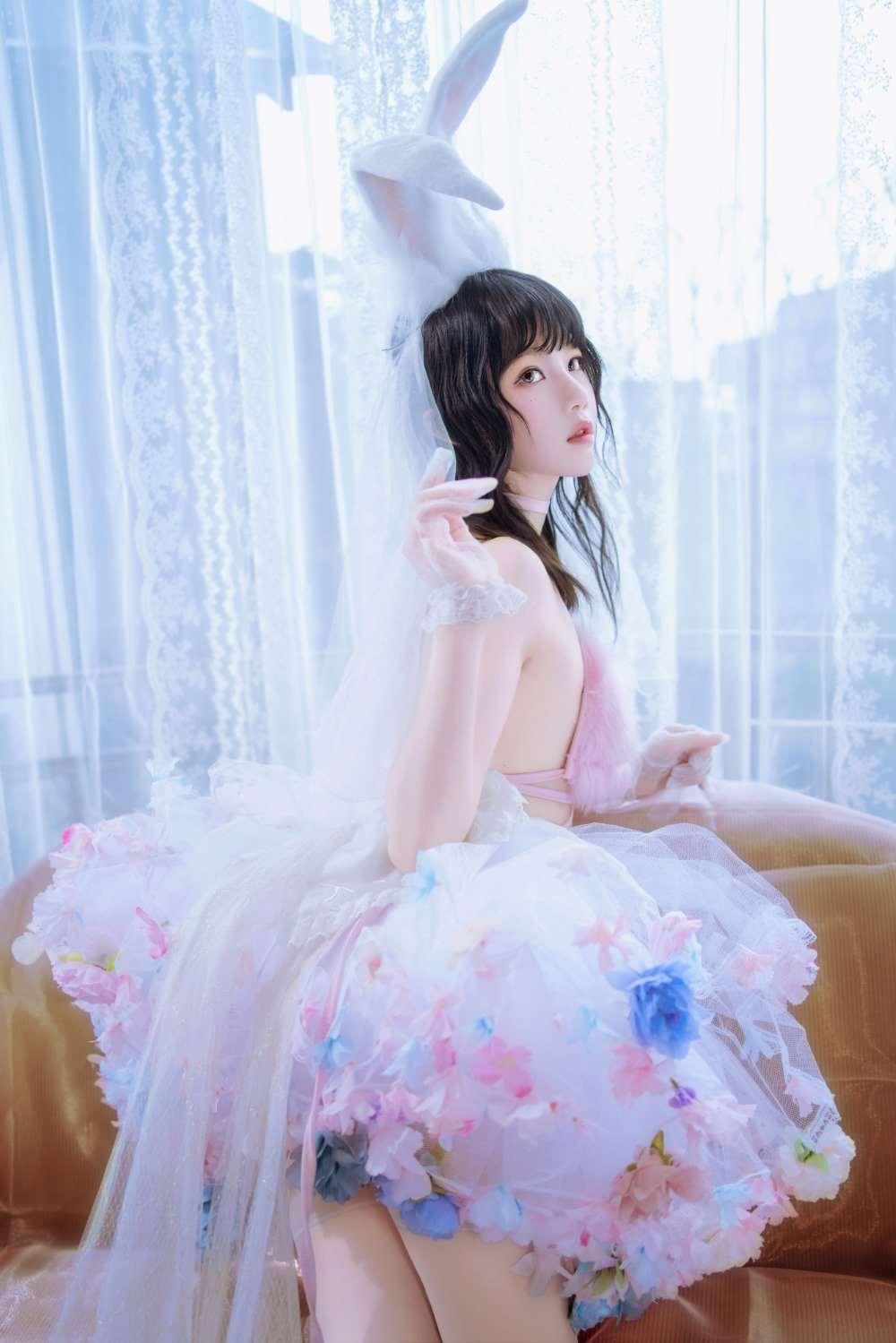 人气Coser@桜桃喵 花嫁兔 [54P/2V/977MB]