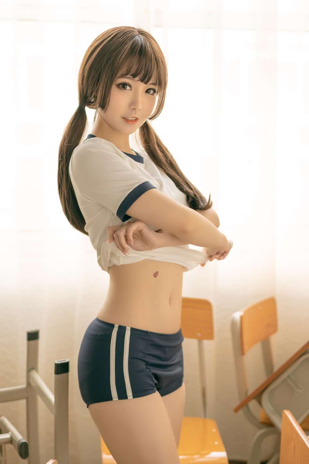 人气Coser@桃良阿宅 体操服 [35P/297MB]