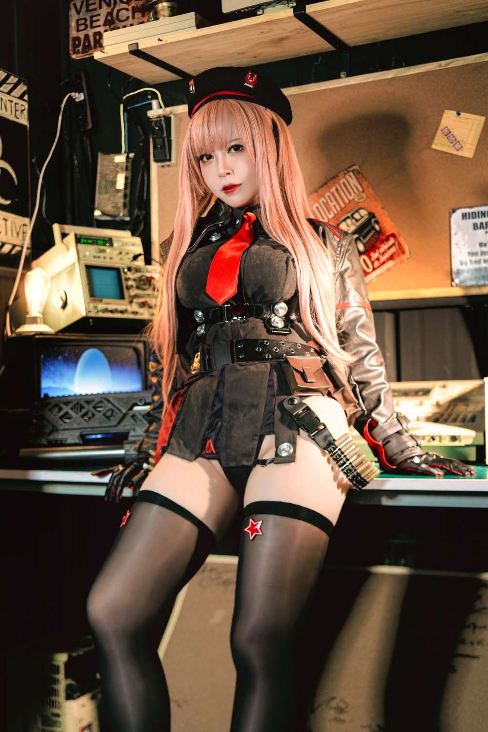 微博人气Coser@半半子 NIKKE 拉毗 [54P/2V/216MB]