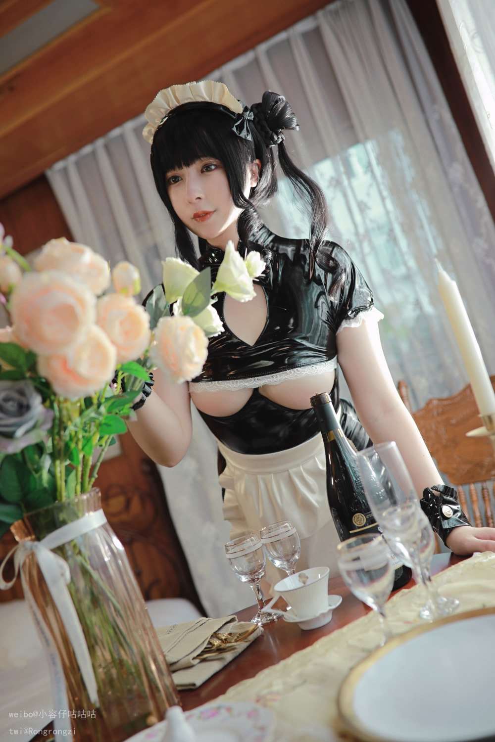 动漫博主@小容仔咕咕咕w 南半球女仆 [38P/1V/388MB]