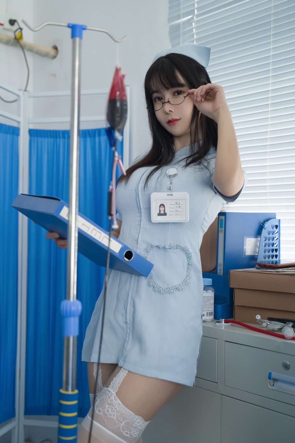 动漫Coser@亚马逊鲶鱼 新人看护师 [120P/1.00G]