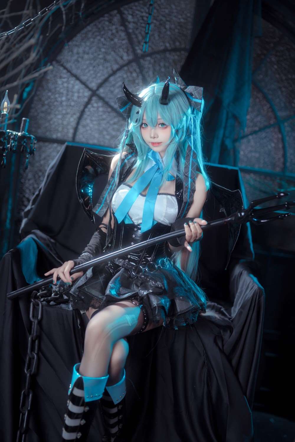 动漫博主@艾西aiwest 初音小恶魔 [26P/148MB]