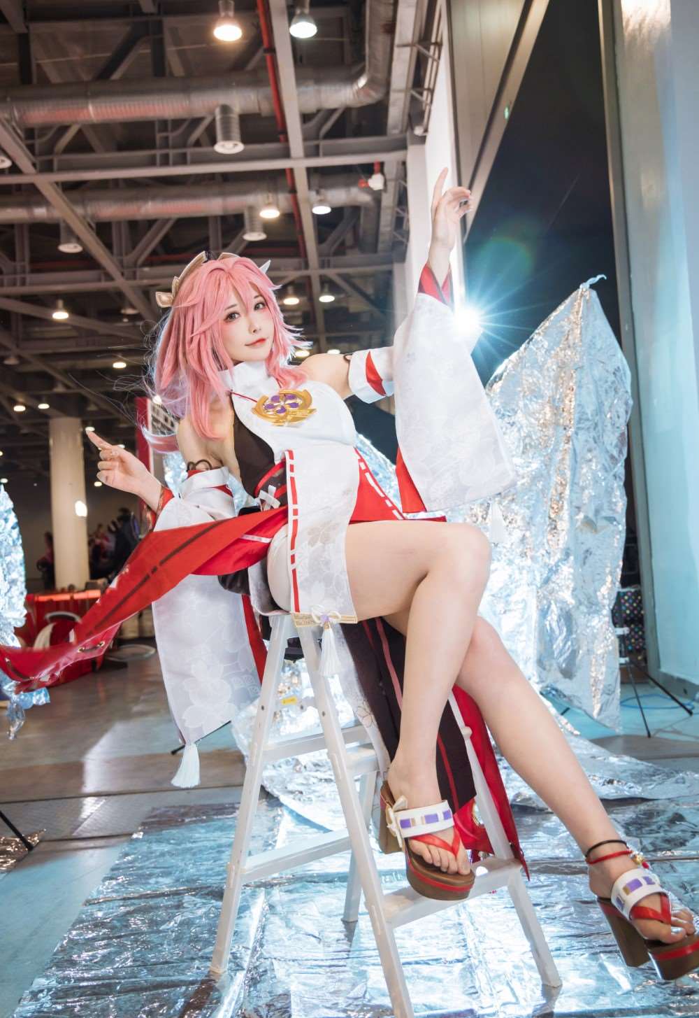动漫博主@糖果果candy 八重神子 [18P/286MB]
