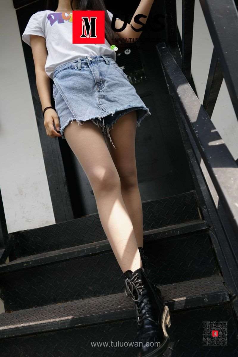 [MussGirl慕丝女郎] NO.102 [104P/159MB]