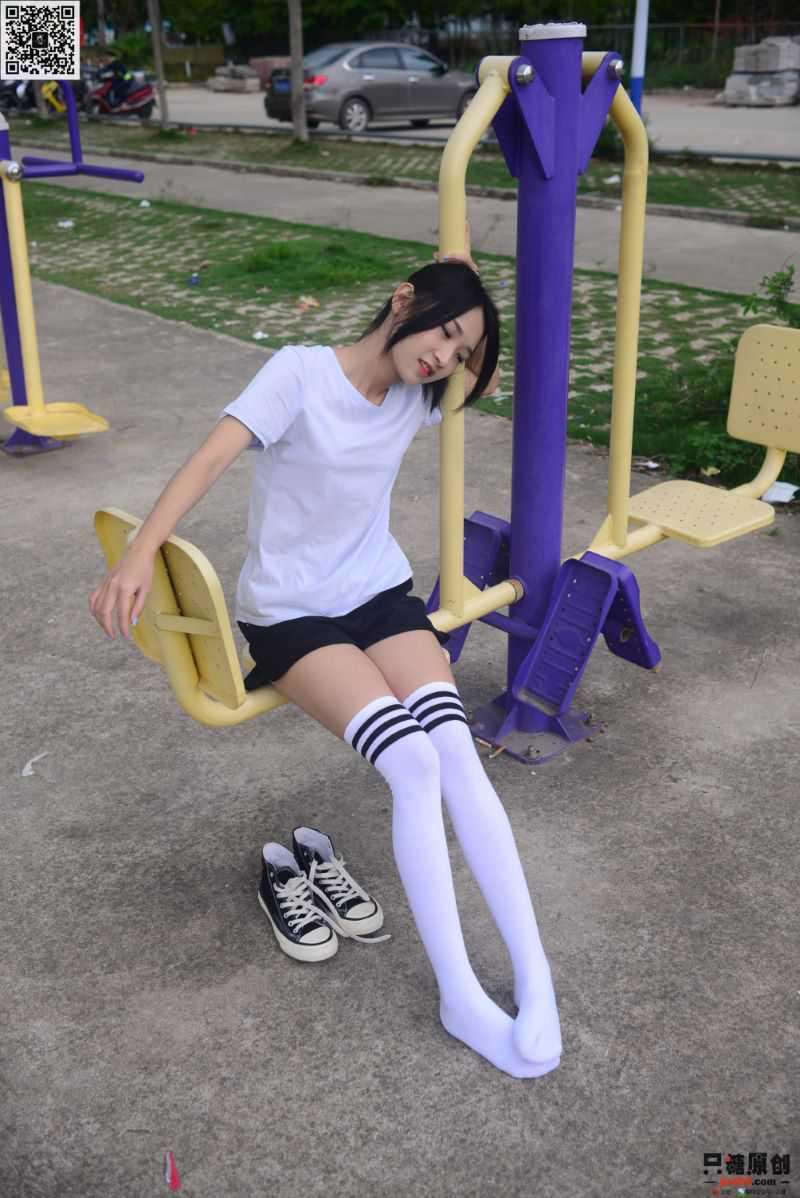 只糖棉袜 NO.277 绵绵 – 日光温柔 [147P/1V/716MB]