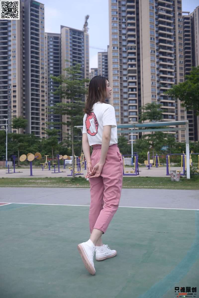 只糖棉袜 NO.356 赵沛 – 夏天有梅子味的晚霞 [141P/1V/687MB]