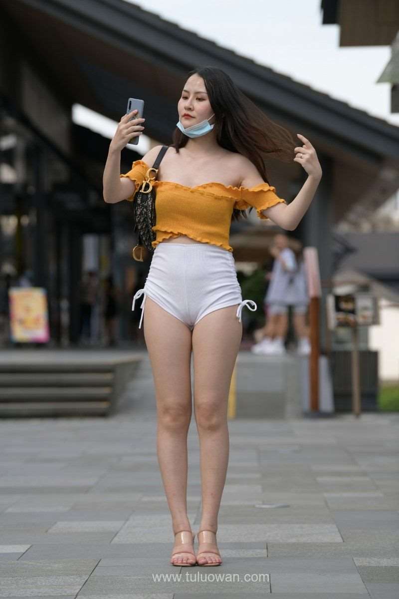 精选街拍作品 NO.460 丰腴迷人的大腿2 [100P/112MB]