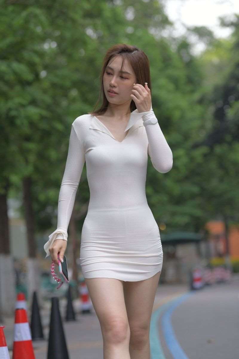 精选街拍作品 NO.1114 白裙美女7 [84P/53MB]