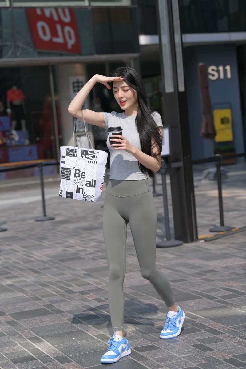 精选街拍作品 NO.1305 好久不见1 [98P/88MB]
