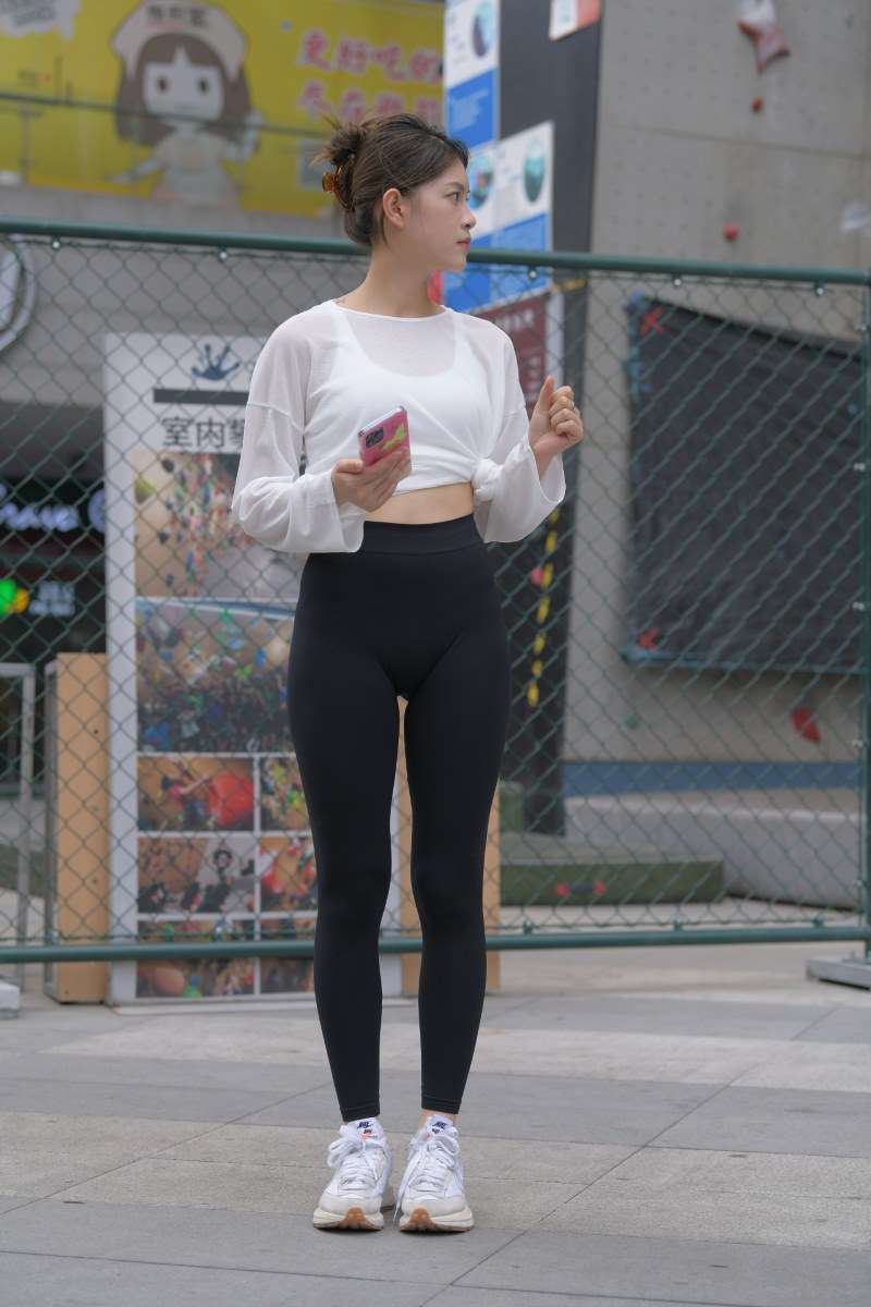 精选街拍作品 NO.1312 很优雅的上衣2 [142P/164MB]