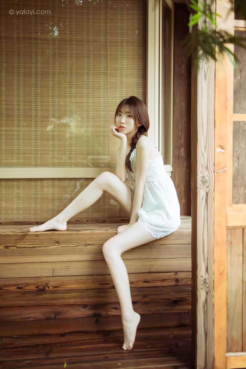 [YALAYI雅拉伊] 2020.10.19 No.714 雨后花园 小乔 [47P/489MB]