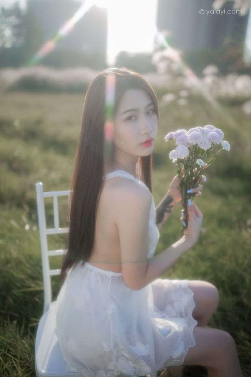 [YALAYI雅拉伊] 2020.11.27 NO.731 籹籹仔《寻》[38P/200MB]