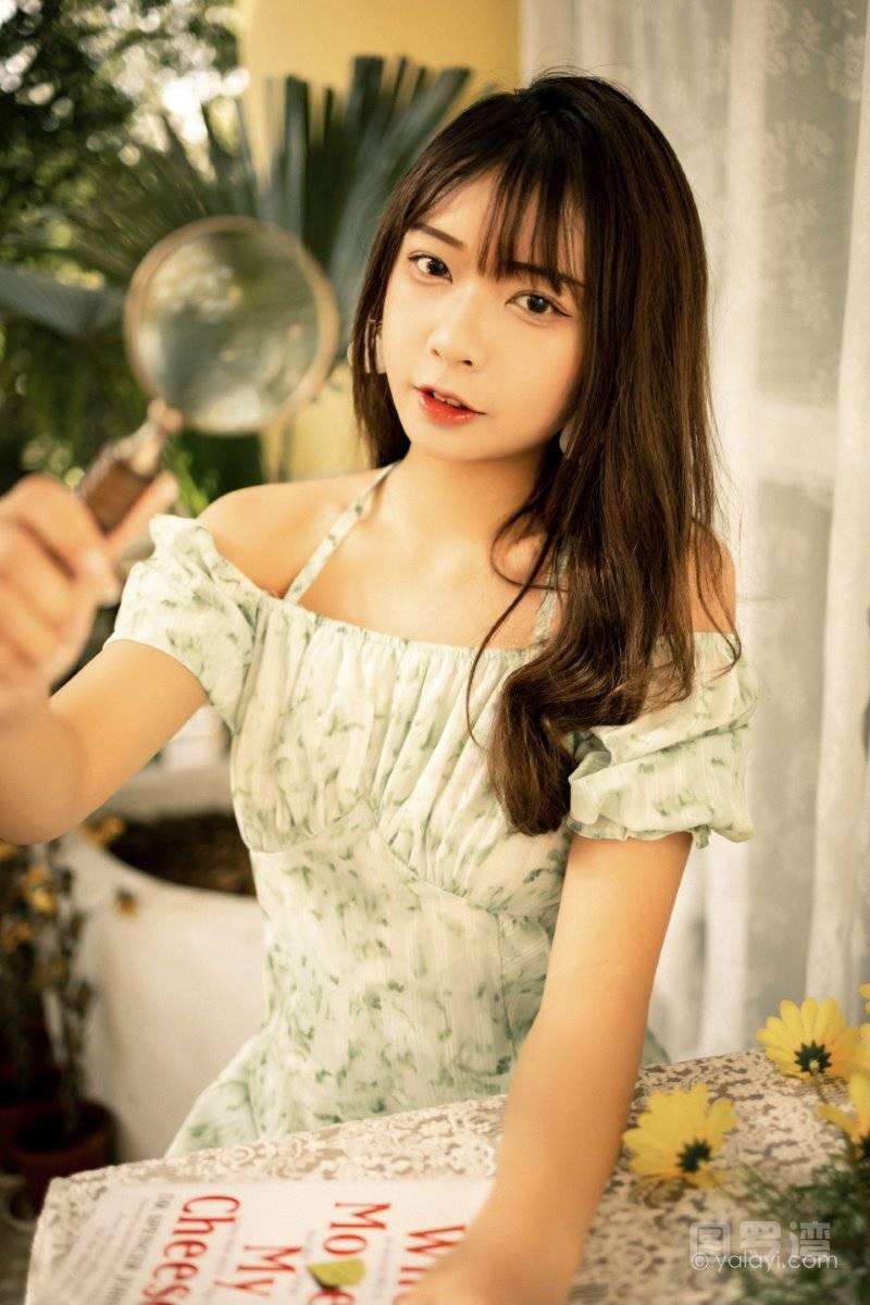[YALAYI雅拉伊] 2021.06.30 No.811 惬意时光 阿禾 [39P/476MB]