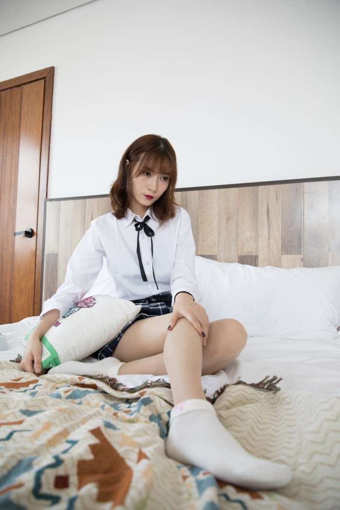 物恋传媒 No.174 猫耳-制服与蒂芙尼蓝 [202P/1V/5.61G]