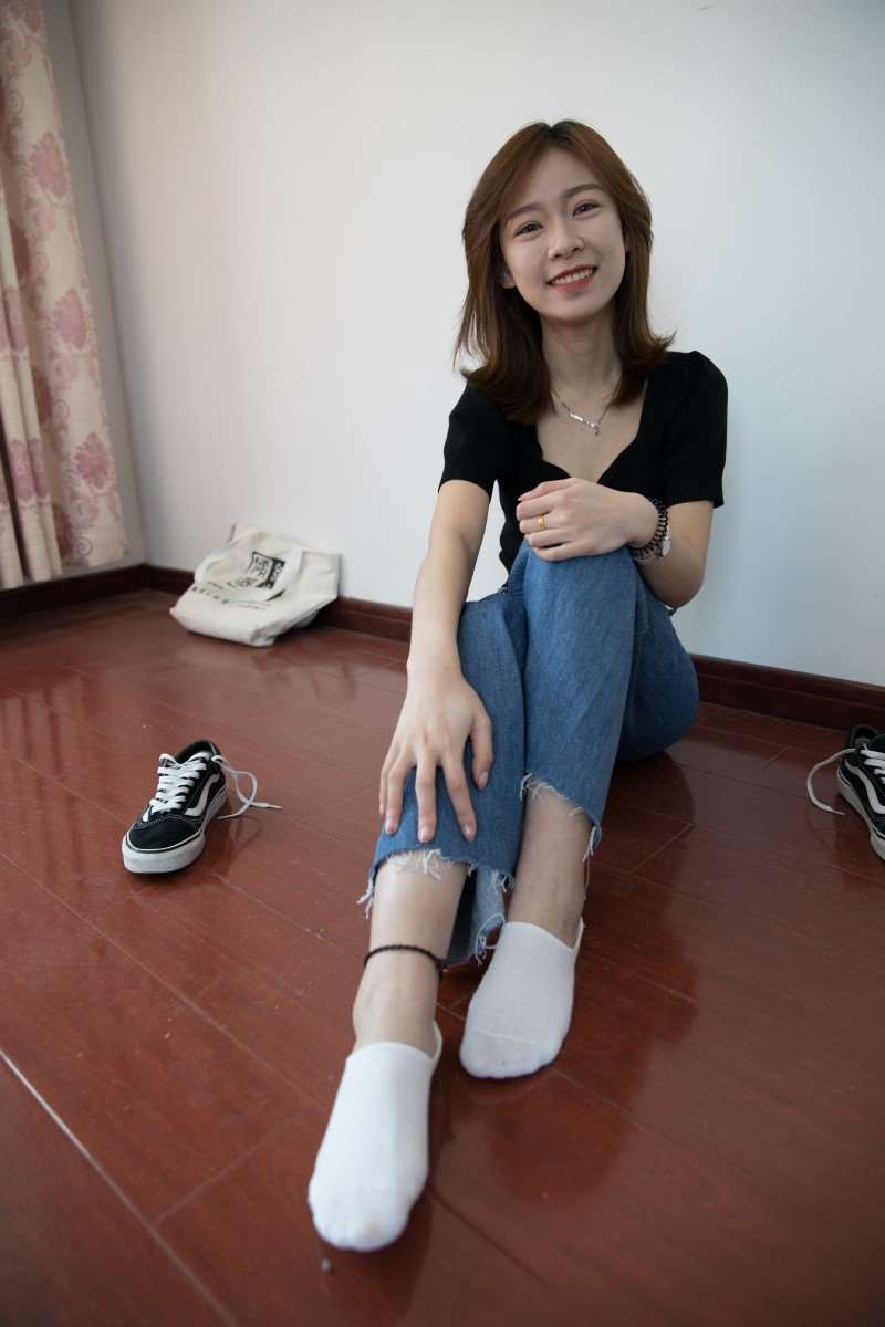 物恋传媒 No.361 婷婷-鱼与雨 [142P/1V/6G]