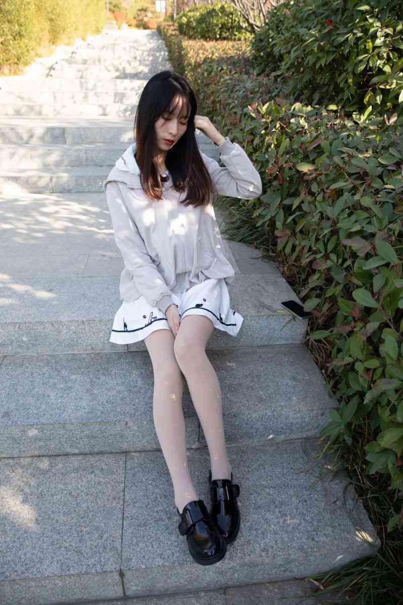 物恋传媒 NO.584 猫耳-梦与希望 [129P/1V/7.51G]