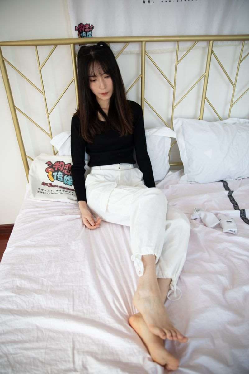 物恋传媒 NO.612 猫耳-送你一朵阳光 [181P/1V/3.98G]