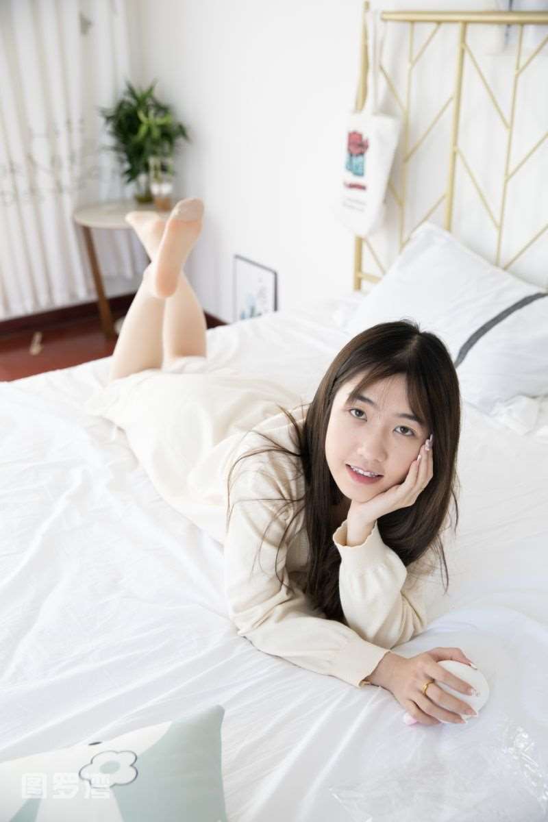 物恋传媒 NO.712 笑笑-如她 [143P/1V/3.88G]
