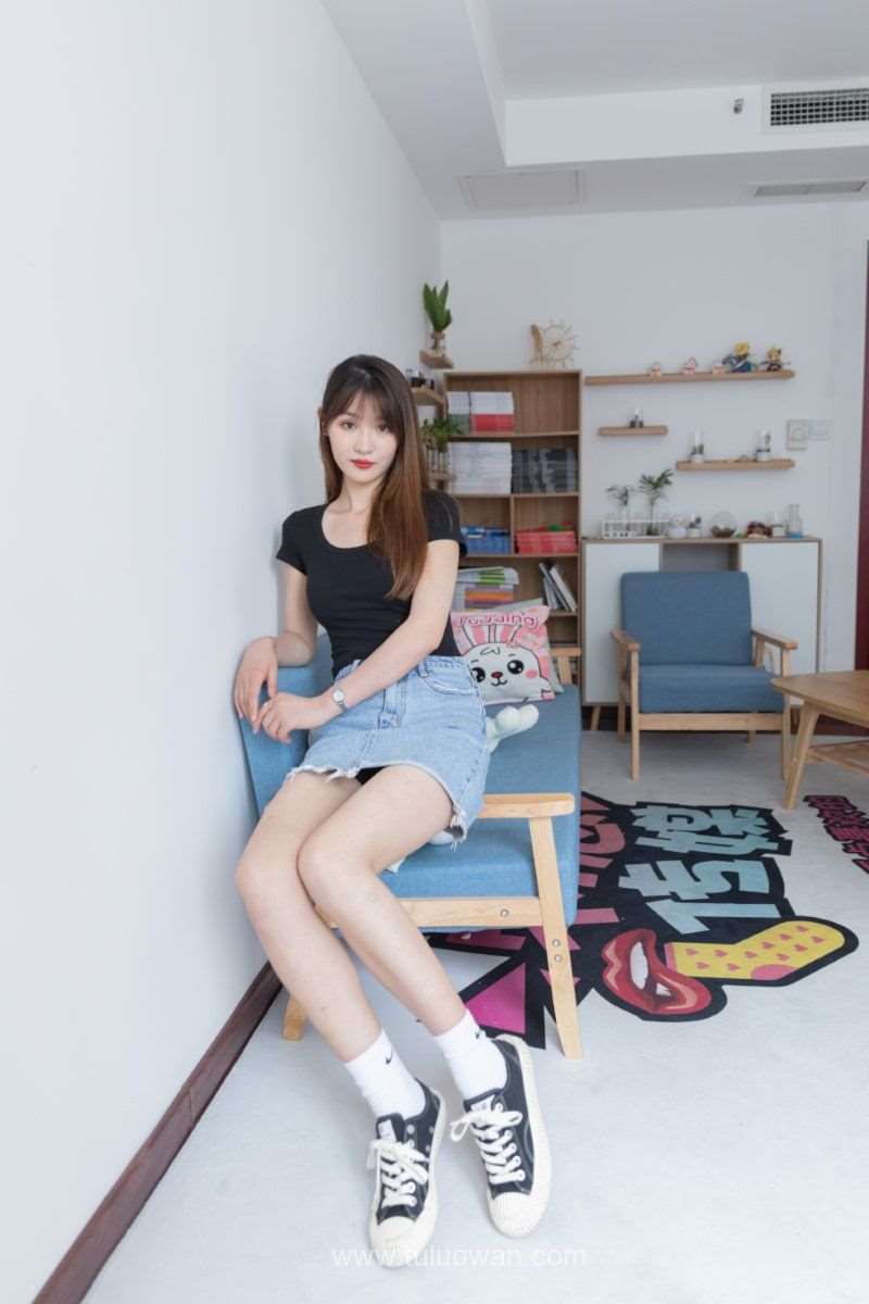物恋传媒 NO.836 琪琪-桃花坞 [128P/1V/4.64G]