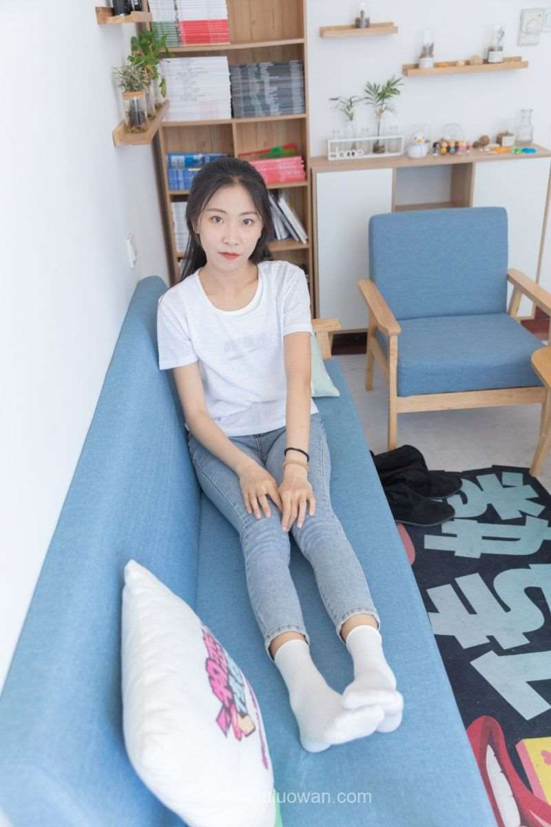 物恋传媒 NO.883 elise-心里的月光 [154P/1V/3.65G]