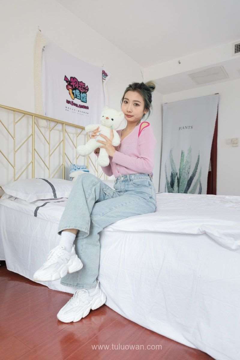 物恋传媒 NO.873 念念-青涩过往 [149P/1V/5.12G]