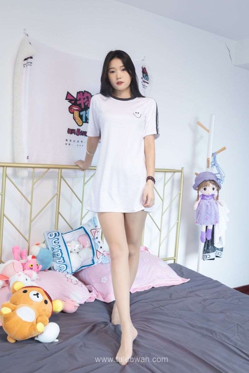 物恋传媒 NO.902 小竹-月色如歌 [149P/1V/3.42G]