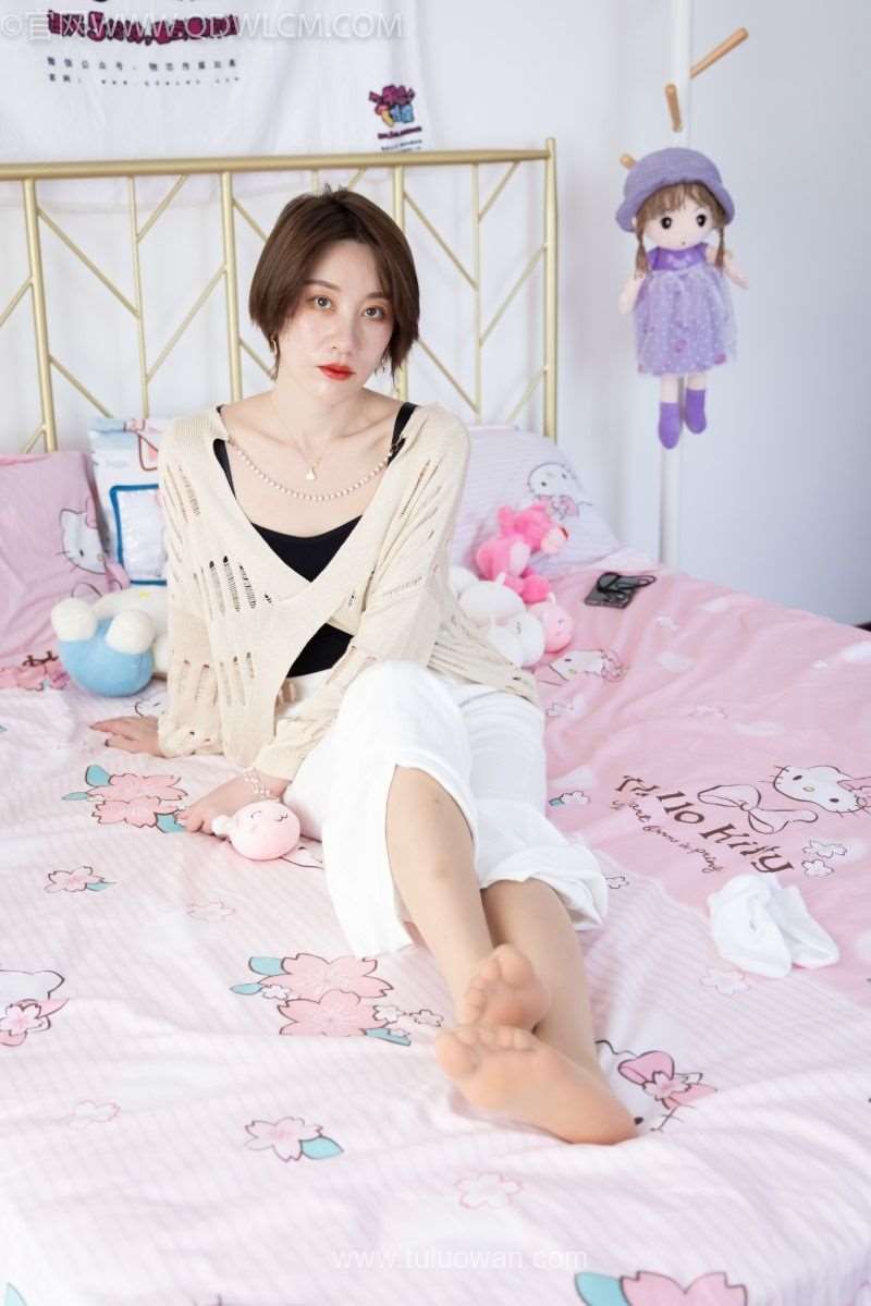 物恋传媒 NO.966 七七-青山雨后 [153P/1V/4.24G]