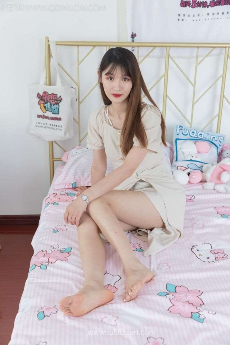 物恋传媒 NO.1047 琪琪-岁月如歌 [126P/1V/5.77G]