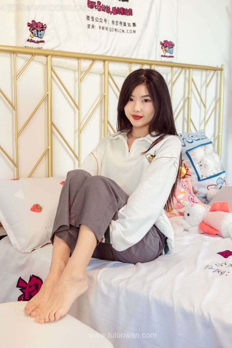 物恋传媒 No.1085 米米-与可爱相伴 [143P/1V/3.58GB]