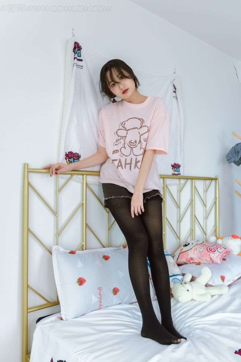 物恋传媒 NO.1115 小敏-冬日得遥望 [189P/1V/5.32G]