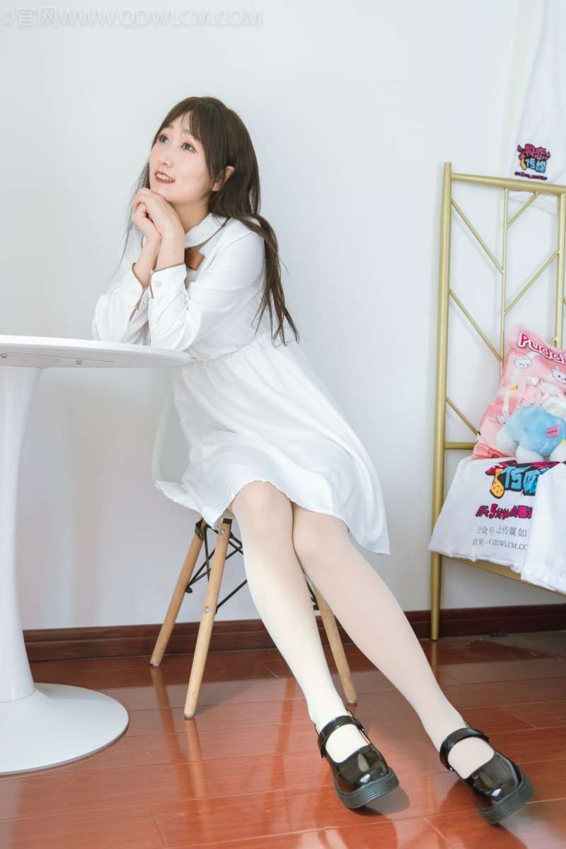 物恋传媒 No.1165 君君-彩色的梦 [144P/1V/6.17GB]