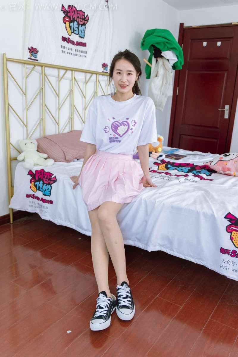 物恋传媒 NO.1504 菜菜-校园里的时光 [148P/1V/3.96GB]