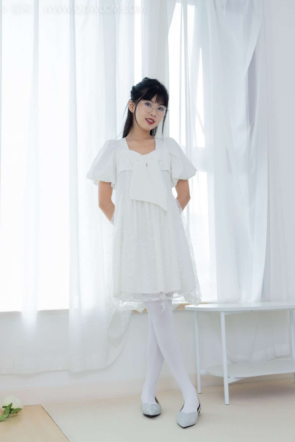 物恋传媒 NO.1742 米米-优雅天鹅 [180P/1V/4.53G]