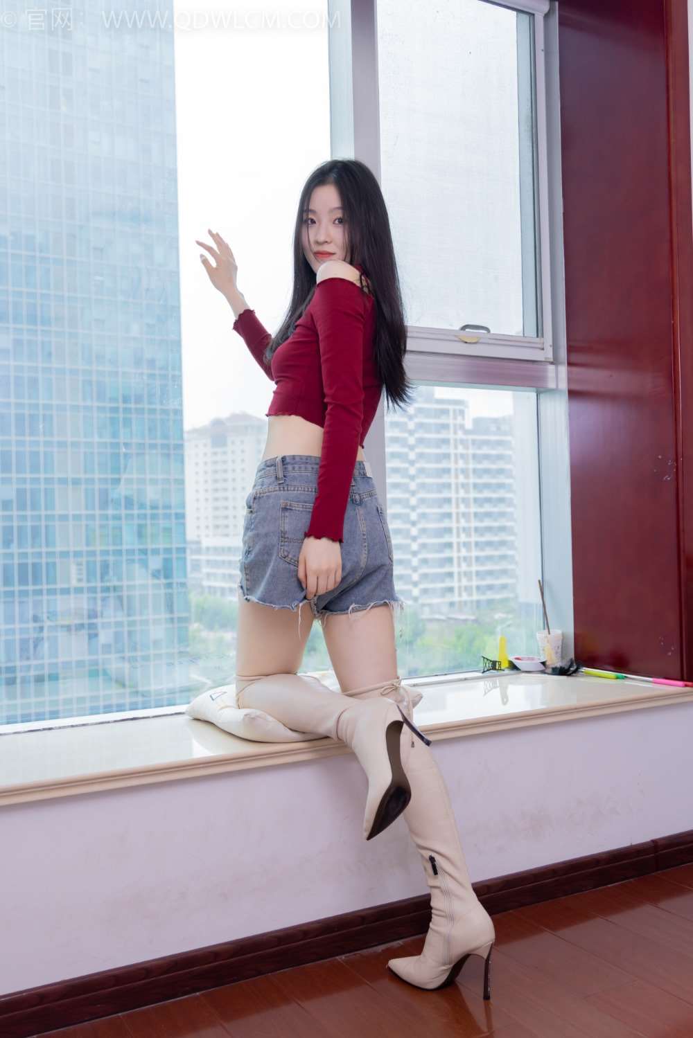 物恋传媒 NO.1802 青柠-跟着感觉走 [170P/1V/4.42G]