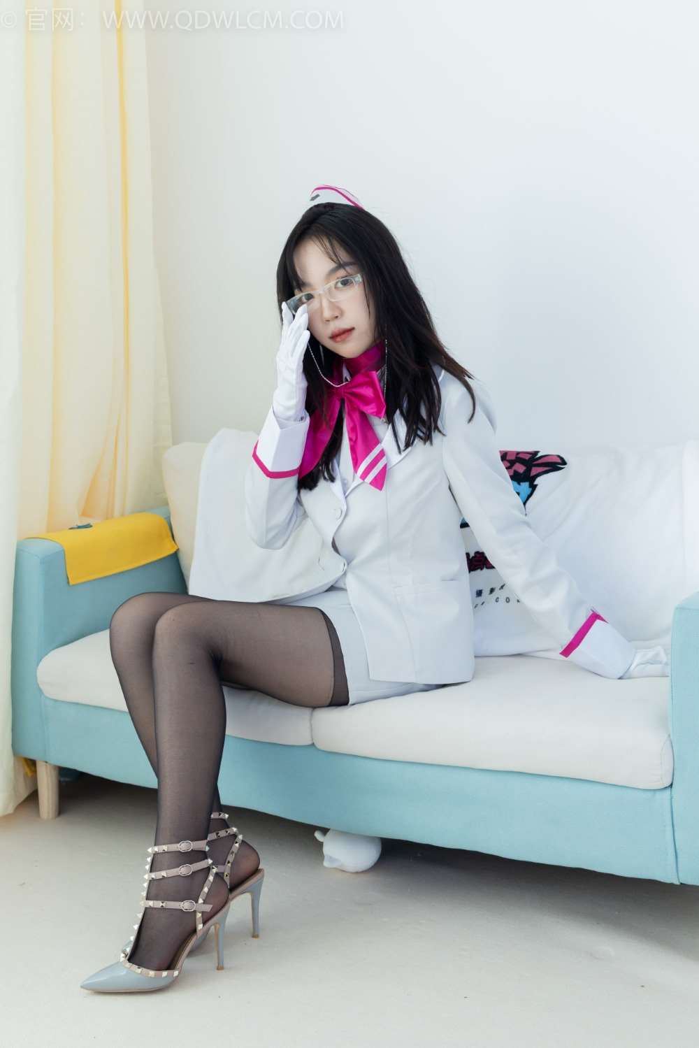 物恋传媒 NO.1818 纱纱-青青子吟 [150P/1V/3.74G]