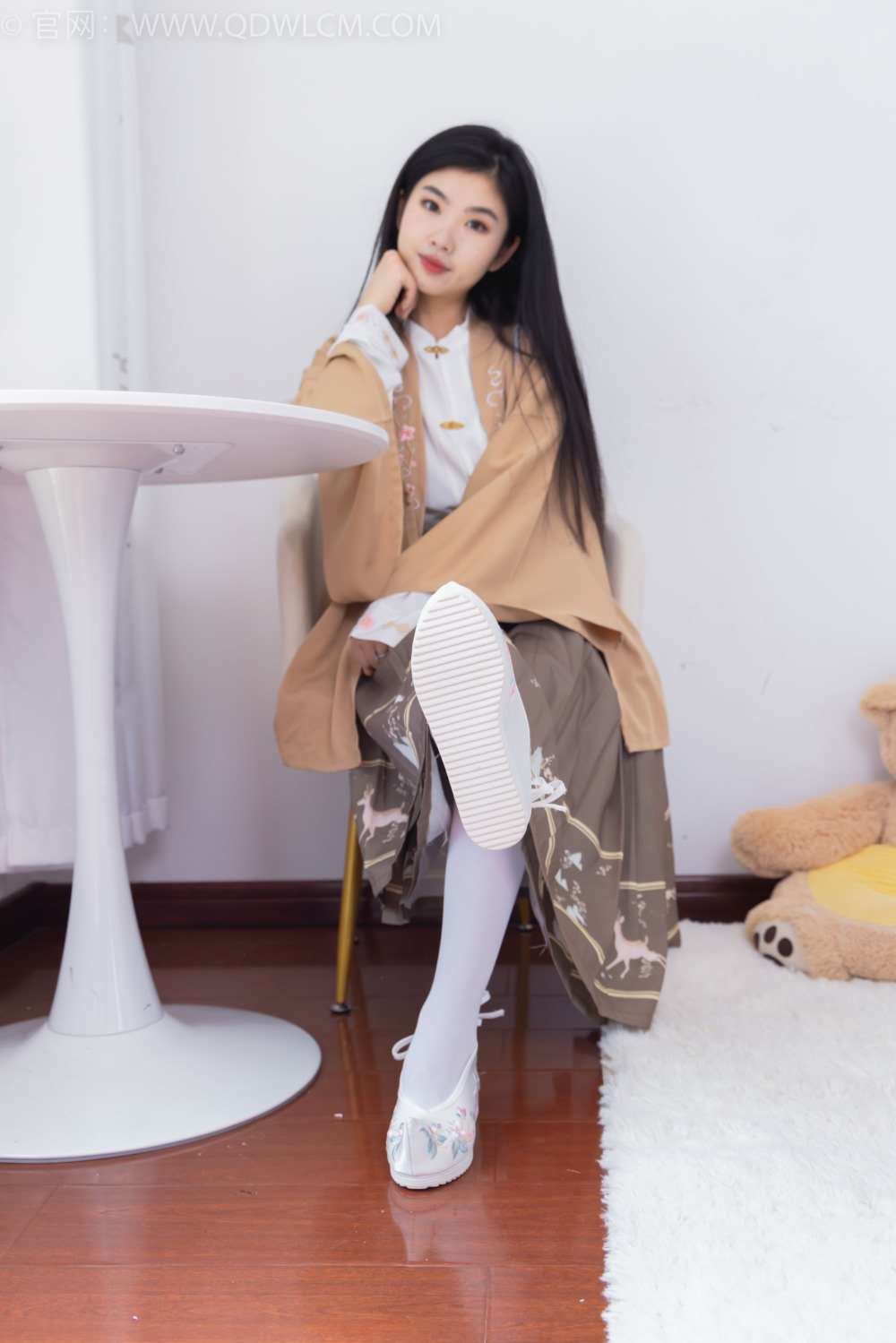 物恋传媒 NO.1849 米米-小家碧玉 [150P/1V/2.63G]