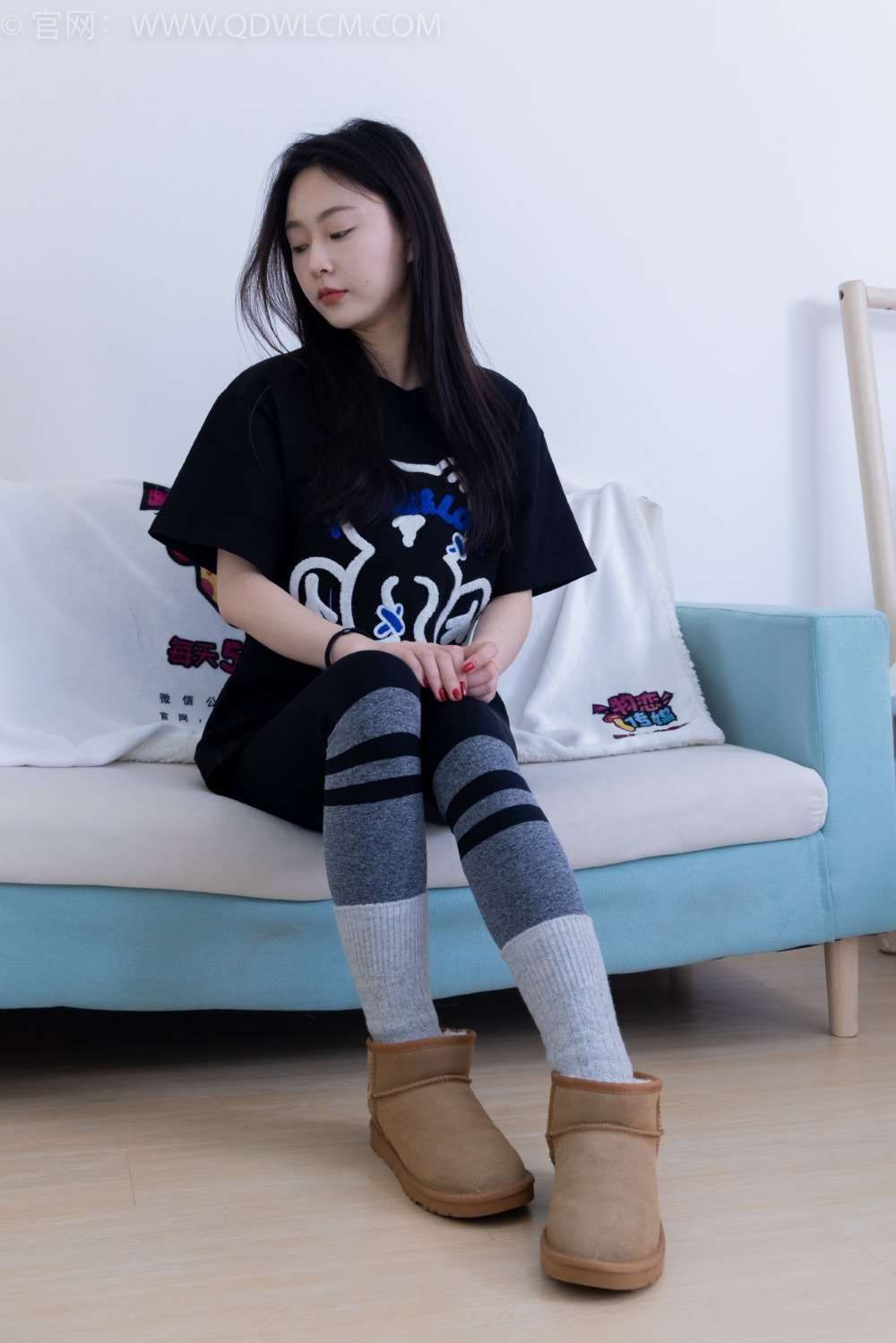物恋传媒 NO.1912 美兔-踏青之旅 [155P/1V/4.79G]